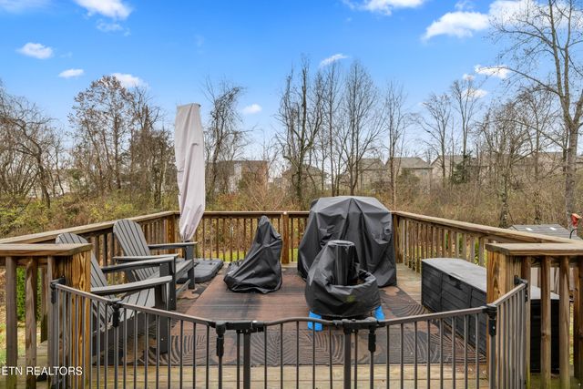 2335 Eppie Cove Lane, Knoxville, TN 37931