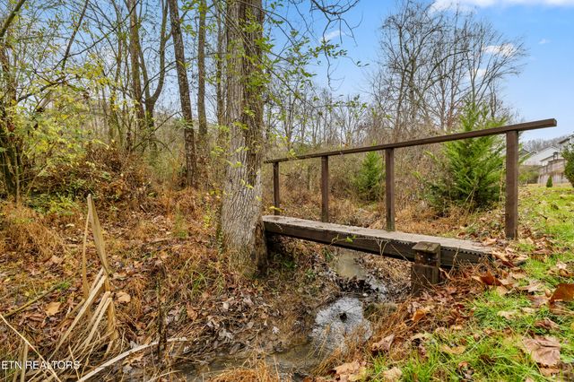 2335 Eppie Cove Lane, Knoxville, TN 37931