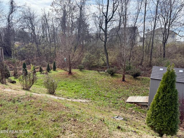 2335 Eppie Cove Lane, Knoxville, TN 37931