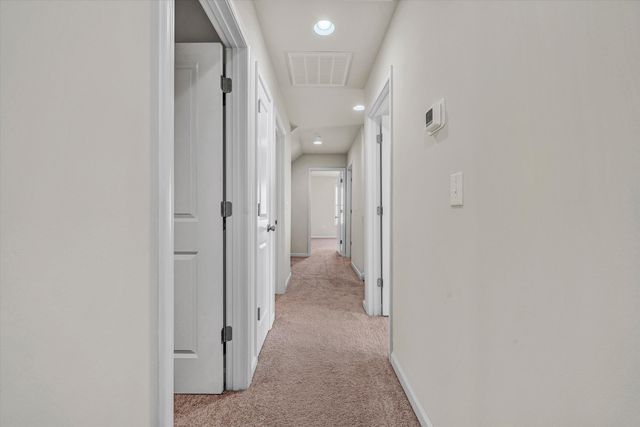 4951 Warrior DR, Salem, VA 24153