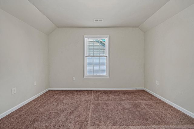 4951 Warrior DR, Salem, VA 24153