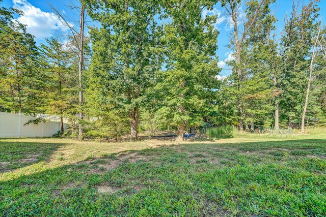 4951 Warrior DR, Salem, VA 24153