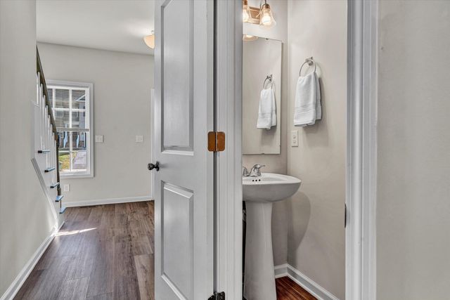 4951 Warrior DR, Salem, VA 24153