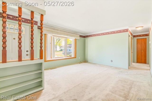 29737 Brandt Court, Garden City, MI 48135