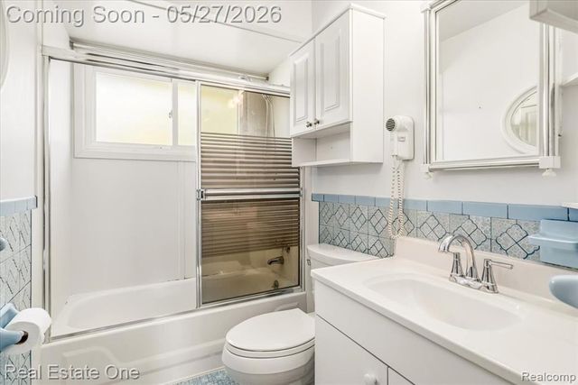 29737 Brandt Court, Garden City, MI 48135