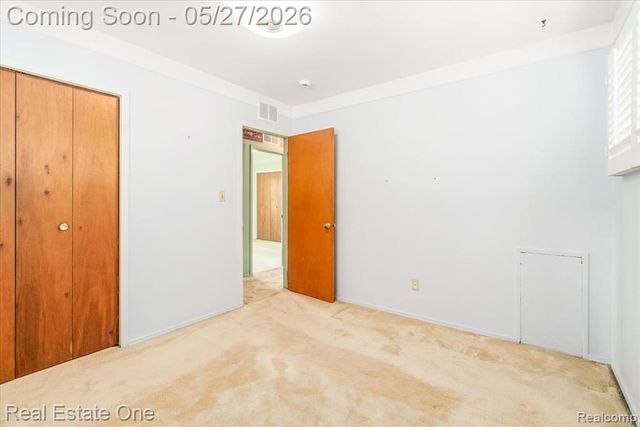 29737 Brandt Court, Garden City, MI 48135
