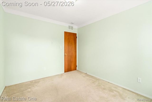 29737 Brandt Court, Garden City, MI 48135