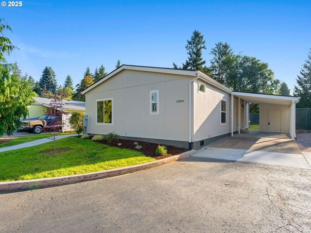 12904 Se RAMONA St, Portland, OR 97236