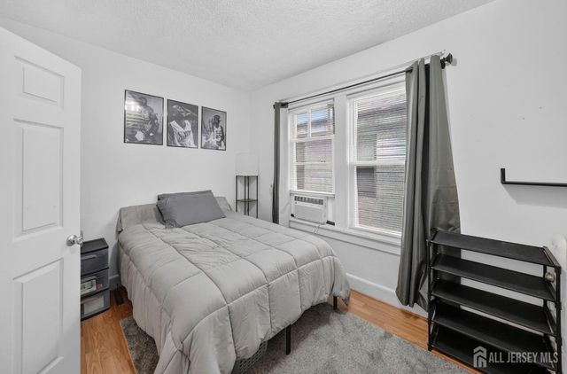 43 Robinson Street, New Brunswick, NJ 08901