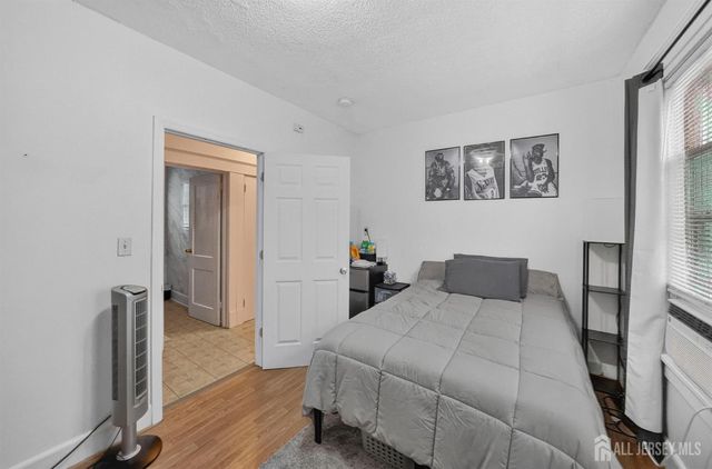 43 Robinson Street, New Brunswick, NJ 08901
