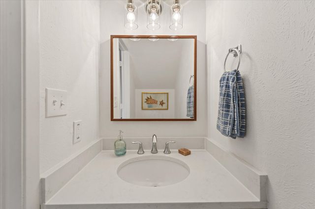 5200 Martel Avenue 6Q, Dallas, TX 75206