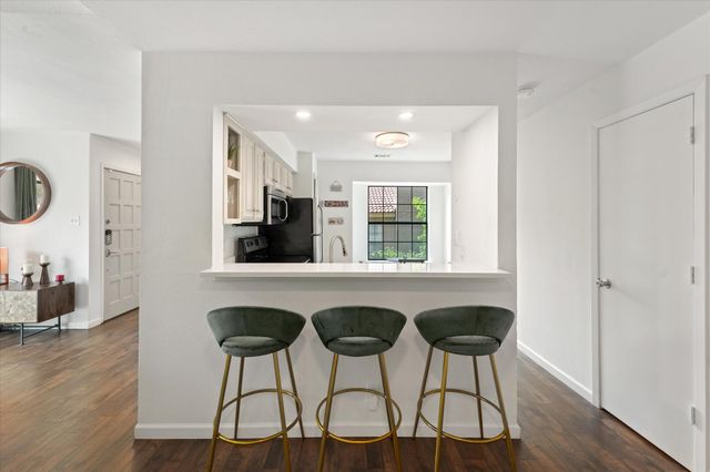 5200 Martel Avenue 6Q, Dallas, TX 75206