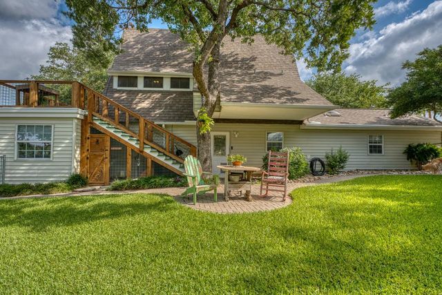 1106 N Shorewood DR, Granite Shoals, TX 78654