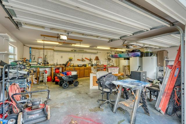 1106 N Shorewood DR, Granite Shoals, TX 78654