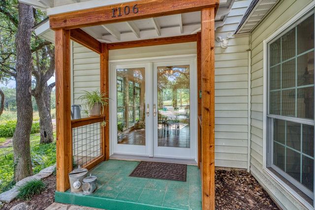 1106 N Shorewood DR, Granite Shoals, TX 78654