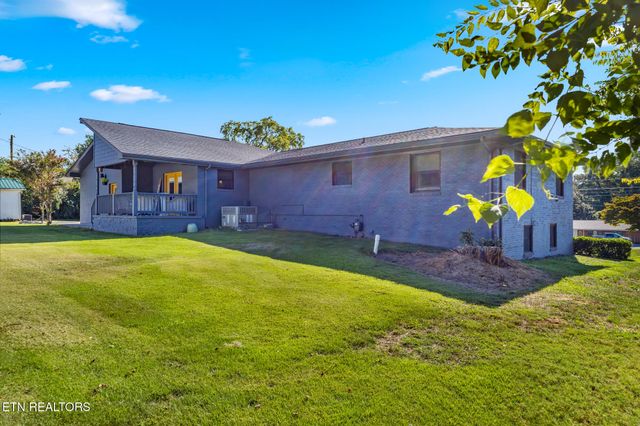 533 Long Mill Rd, Athens, TN 37303