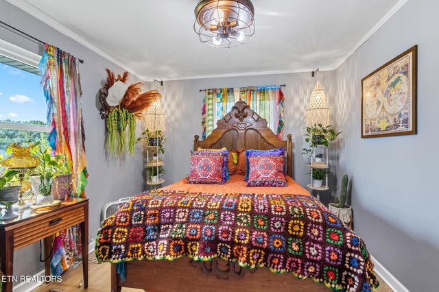 533 Long Mill Rd, Athens, TN 37303