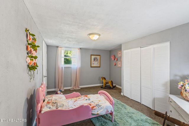 533 Long Mill Rd, Athens, TN 37303