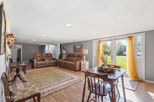 533 Long Mill Rd, Athens, TN 37303