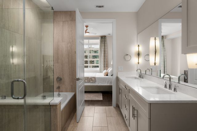20 Rutledge St Apt 303, Nashville, TN 37210