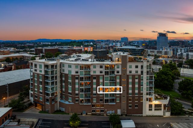 20 Rutledge St Apt 303, Nashville, TN 37210