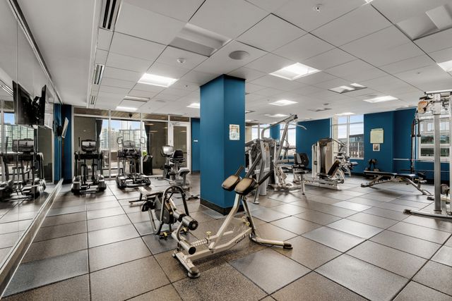 20 Rutledge St Apt 303, Nashville, TN 37210