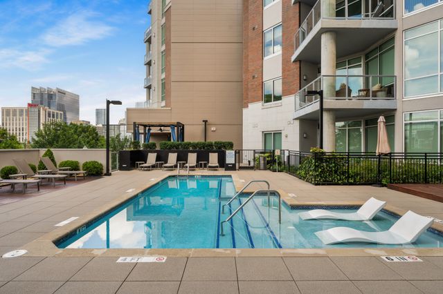 20 Rutledge St Apt 303, Nashville, TN 37210