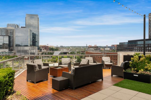 20 Rutledge St Apt 303, Nashville, TN 37210
