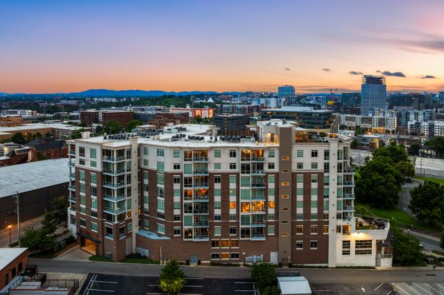 20 Rutledge St Apt 303, Nashville, TN 37210