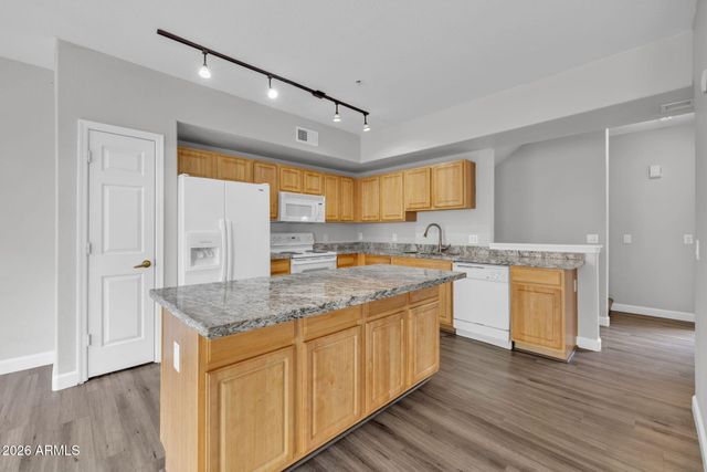18250 N Cave Creek Road 108, Phoenix, AZ 85032