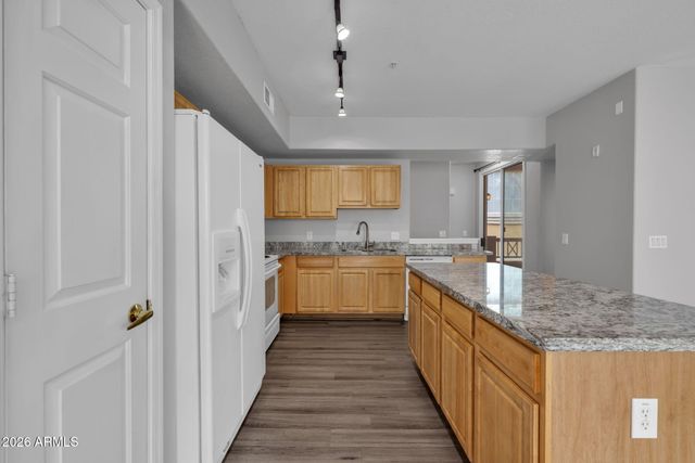18250 N Cave Creek Road 108, Phoenix, AZ 85032