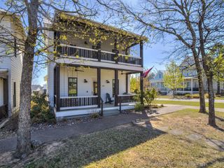 40 Redbud Street, Carlton Landing, OK 74432
