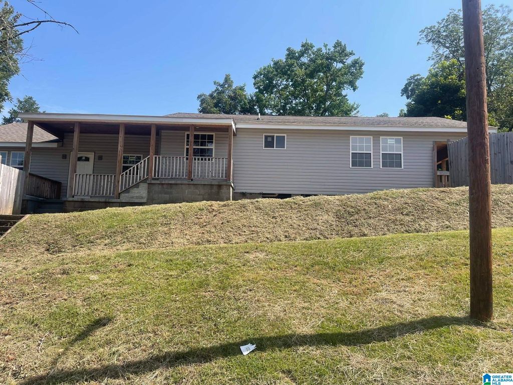 1601 FAIRFAX AVENUE, Bessemer, AL 35020