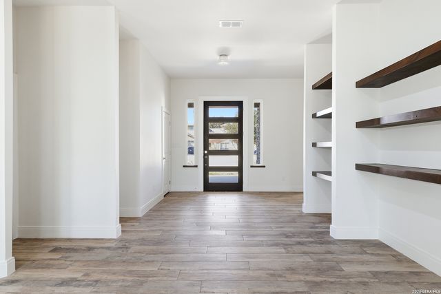 19402 Easy Oak, San Antonio, TX 78258