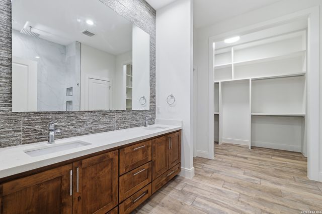 19402 Easy Oak, San Antonio, TX 78258