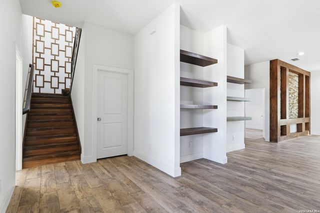 19402 Easy Oak, San Antonio, TX 78258