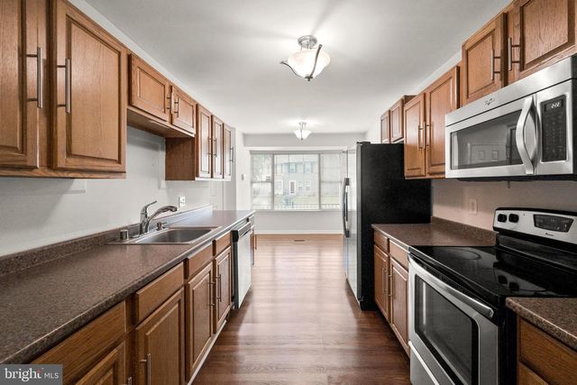 1524 KAREN BLVD, District Heights, MD 20747