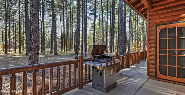 2942 TIMBERLINE Road, Pinetop, AZ 85935