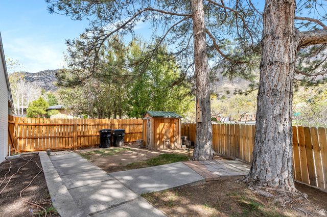 2025 OAK LN, Provo, UT 84604