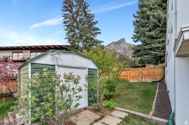 2025 OAK LN, Provo, UT 84604