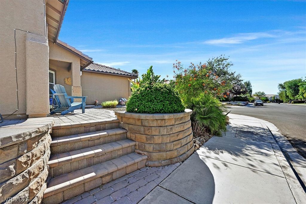2549 Misty Olive Avenue, Henderson, NV 89052 — photo 2