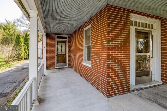 60 PARADISE LN, Ronks, PA 17572
