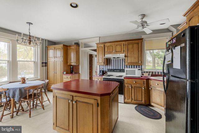 60 PARADISE LN, Ronks, PA 17572