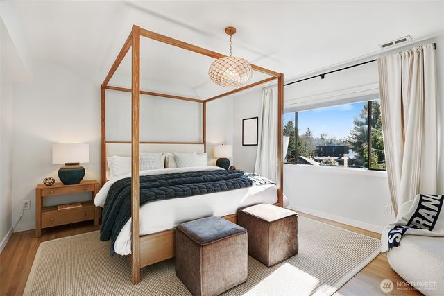 8026 46th Avenue SW, Seattle, WA 98136