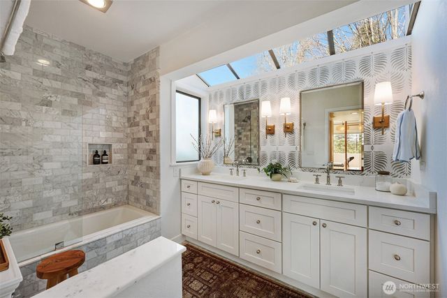 8026 46th Avenue SW, Seattle, WA 98136