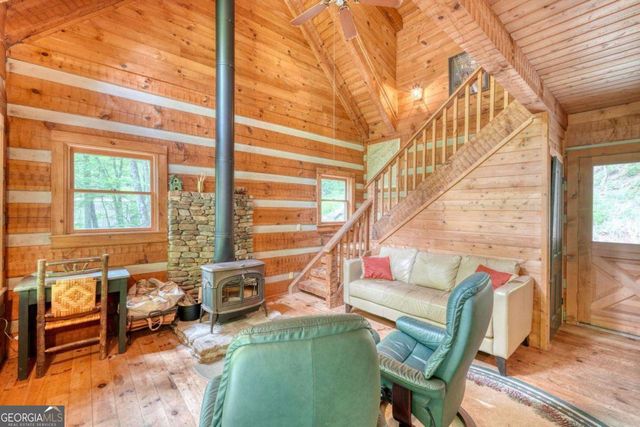 180 Dream Catcher Cove, Hayesville, NC 28904