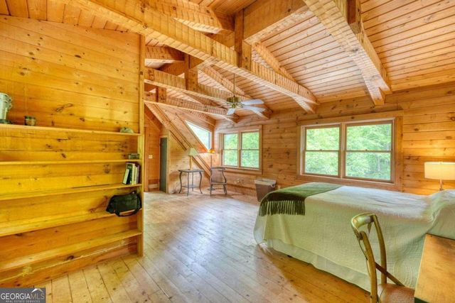 180 Dream Catcher Cove, Hayesville, NC 28904