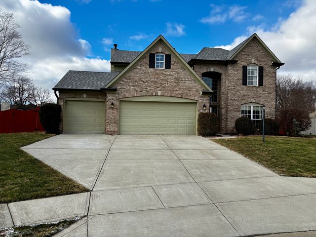 8656 Douglaston Court, Indianapolis, IN 46234