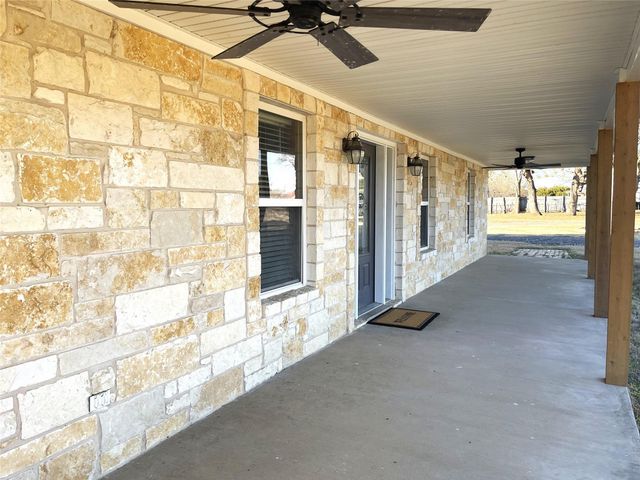 107 S Highway 14, Wortham, TX 76693