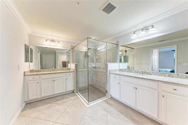 18117 GAWTHROP DRIVE 101, Bradenton, FL 34211